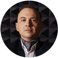 <p>Руслан Валиев </p>
<p>Руслан Валиев </p>