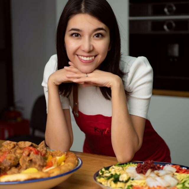 <p><b>САНИЯ ИМИНОВА</b></p>
<p><b>САНИЯ ИМИНОВА</b></p>